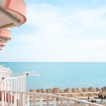 Apollo Superior Fronte Mare Apartment